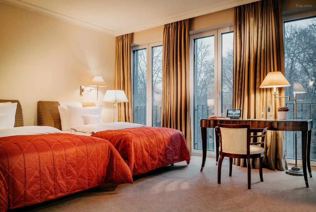 Hotel Image 4